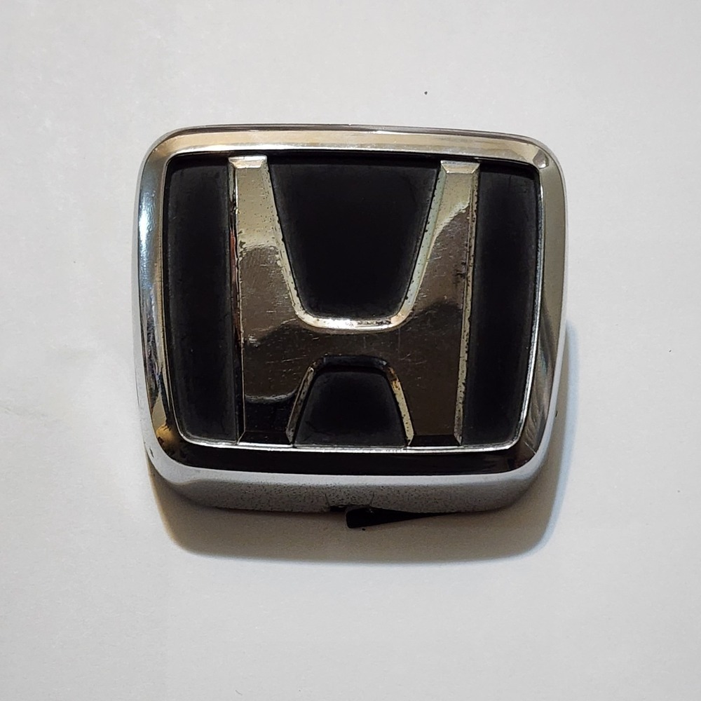 88-91 Honda Prelude Rear Emblem OEM